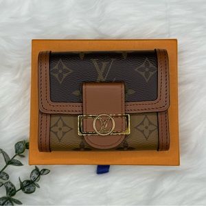 🌸SOLD🌸Louis Vuitton Dauphine Compact Wallet